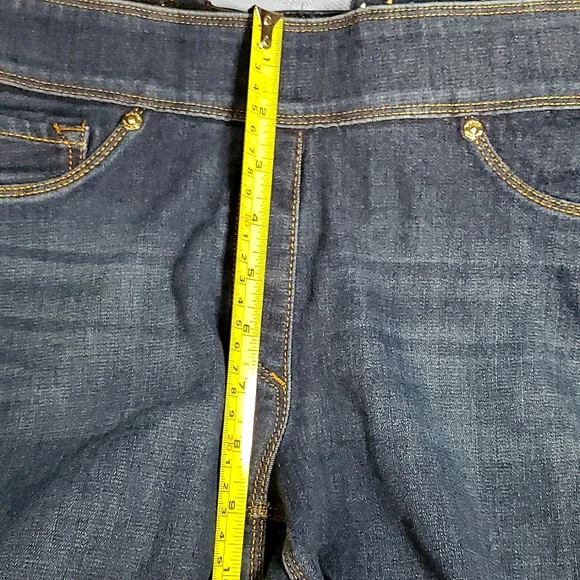 Nygard Luxe Denim Leggings w/ Rhinestone Fade Cuffed Bottoms - Size Small 6-8 - Picture 7 of 14